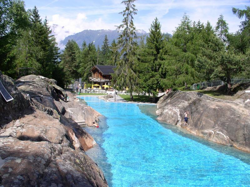 Lieu Secret Dans Les Alpes Suisses Villa Le Tretien Exterior photo